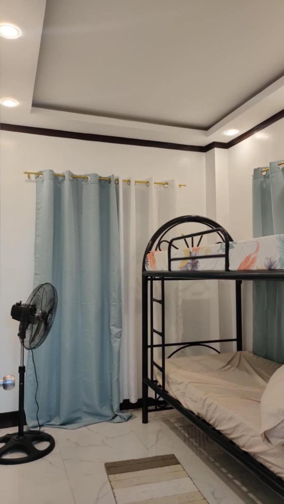 2 Bedroom 2 Storey Near Robinsons Marasbas view 3
