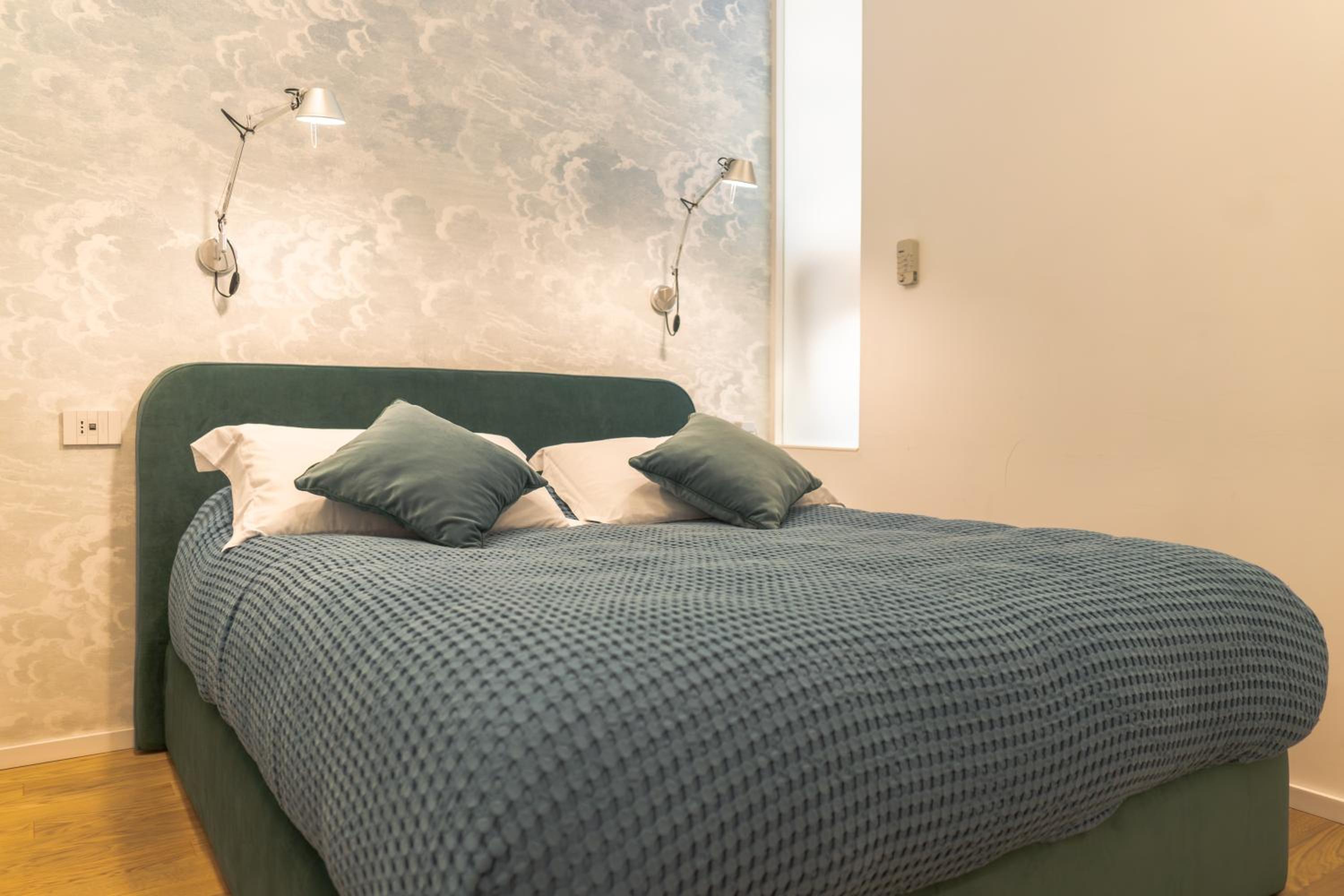 About Italy Holiday Rooms and Apartments