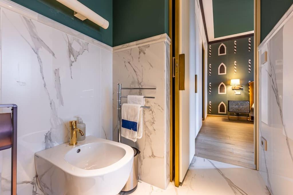 Duplex lusso con terrazzo panoramico vicino Duomo