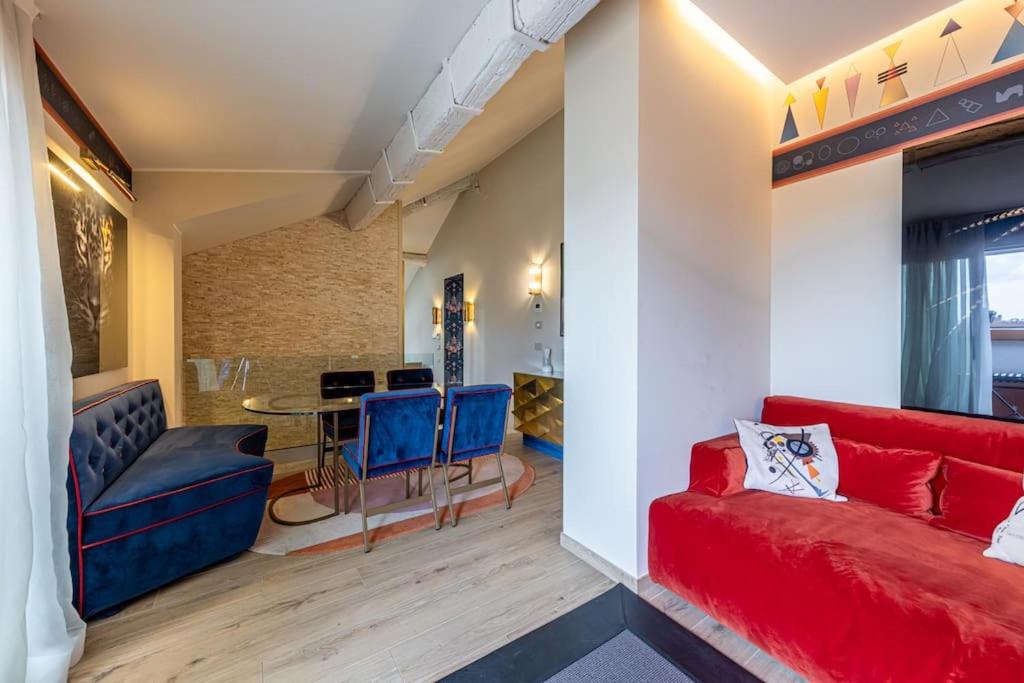 Duplex lusso con terrazzo panoramico vicino Duomo