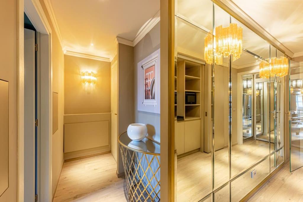 Duplex lusso con terrazzo panoramico vicino Duomo