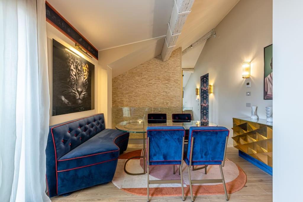 Duplex lusso con terrazzo panoramico vicino Duomo