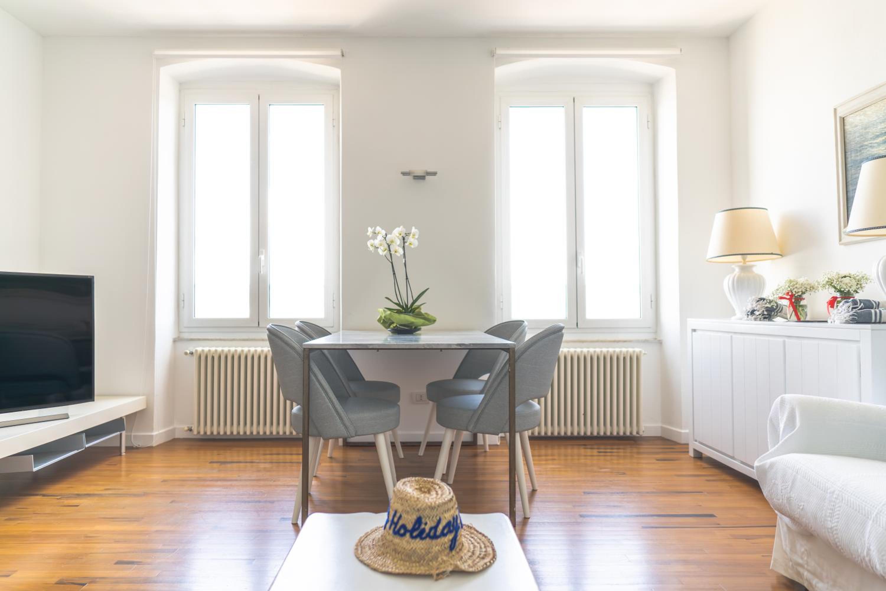 About Italy Holiday Rooms and Apartments