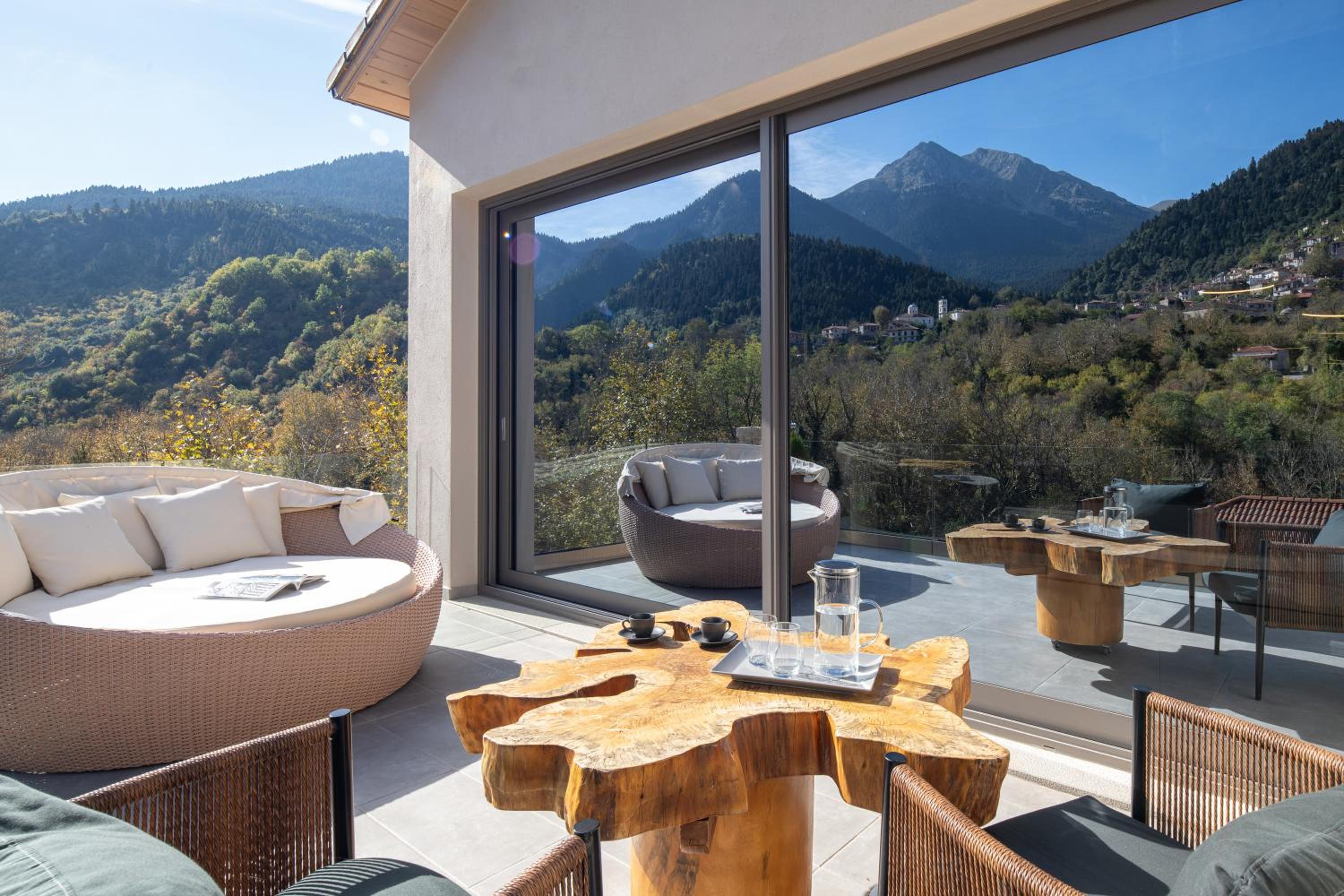 Evora Luxury Suites