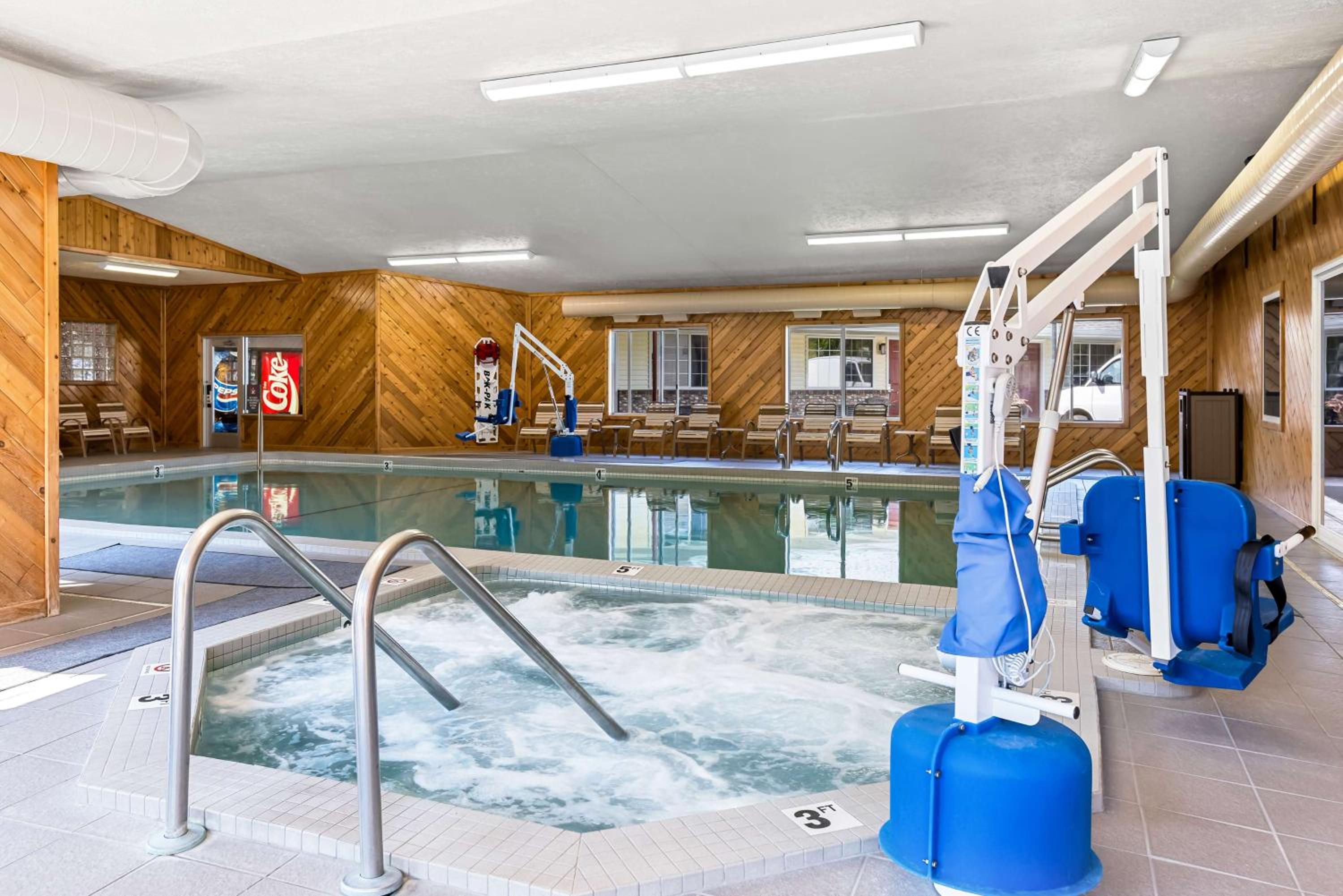 Best Western of Harbor Springs, Photo 34