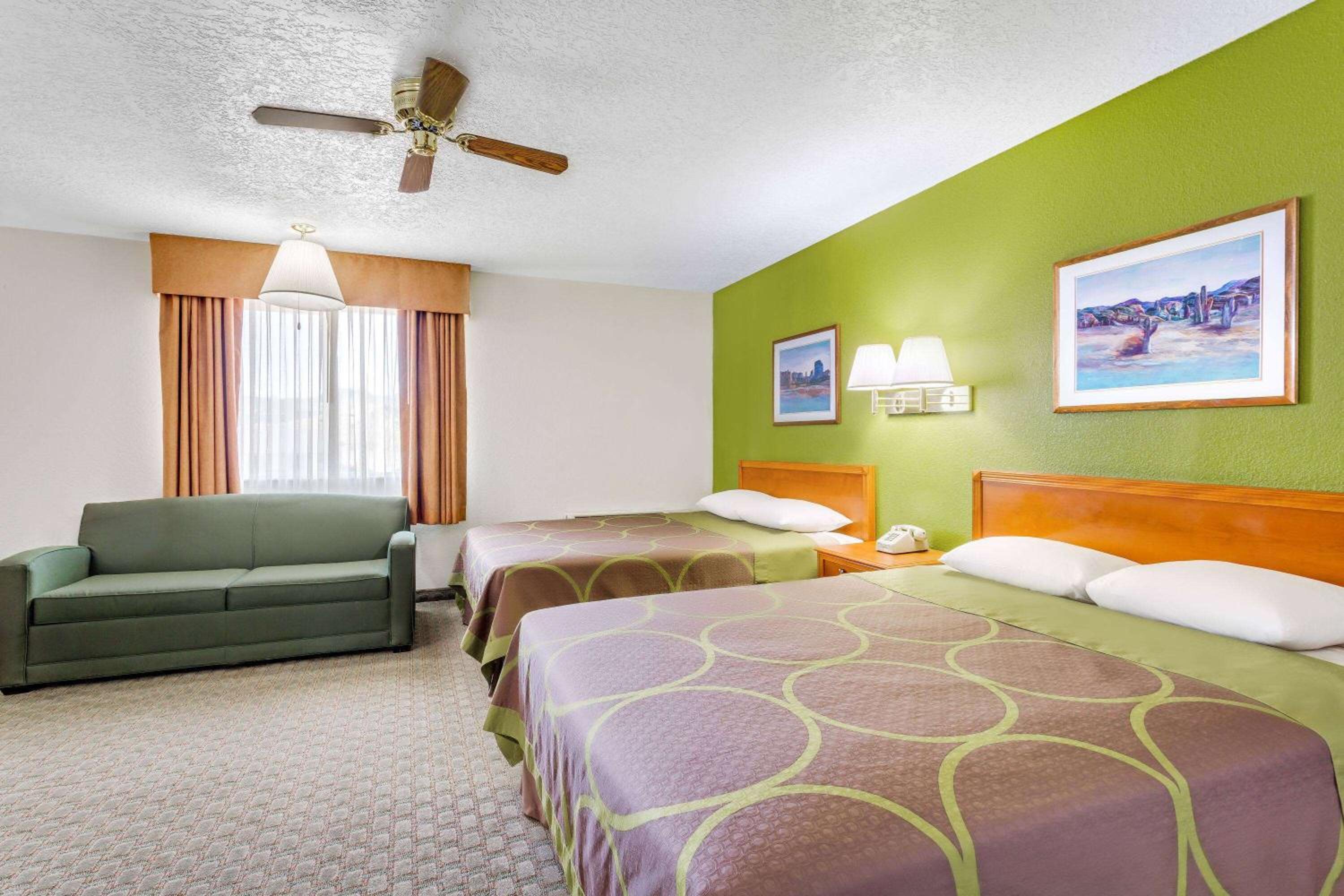 Super 8 by Wyndham Price