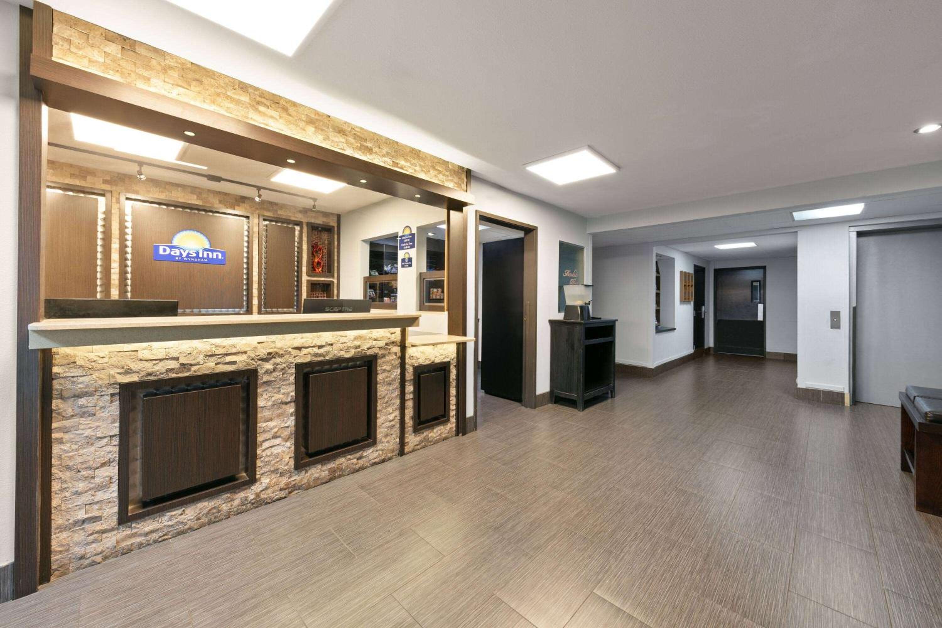 Fort Smith Vacations - Days Inn by Wyndham Fort Smith - Property Image 5