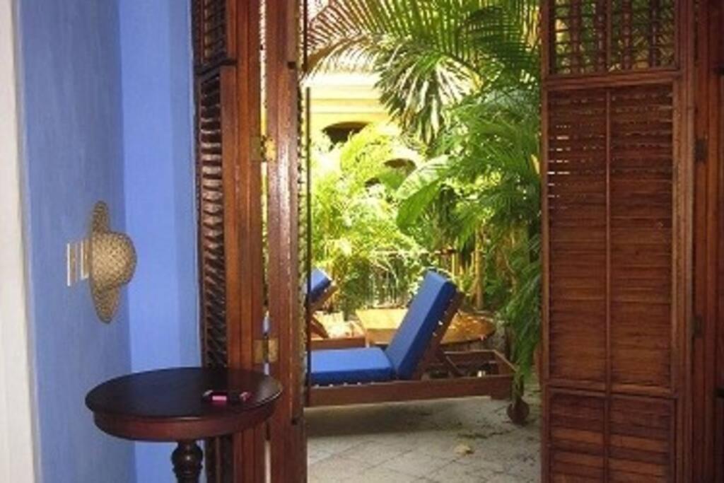 Charming colonial Home with pool, walled city