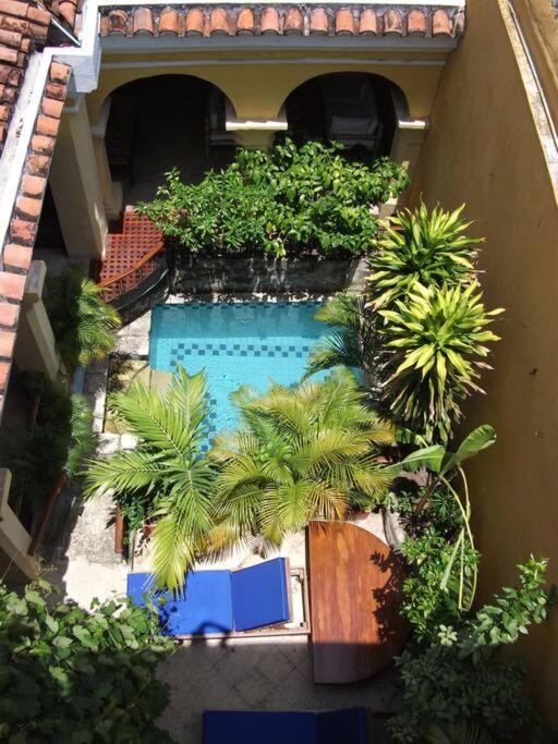 Charming colonial Home with pool, walled city