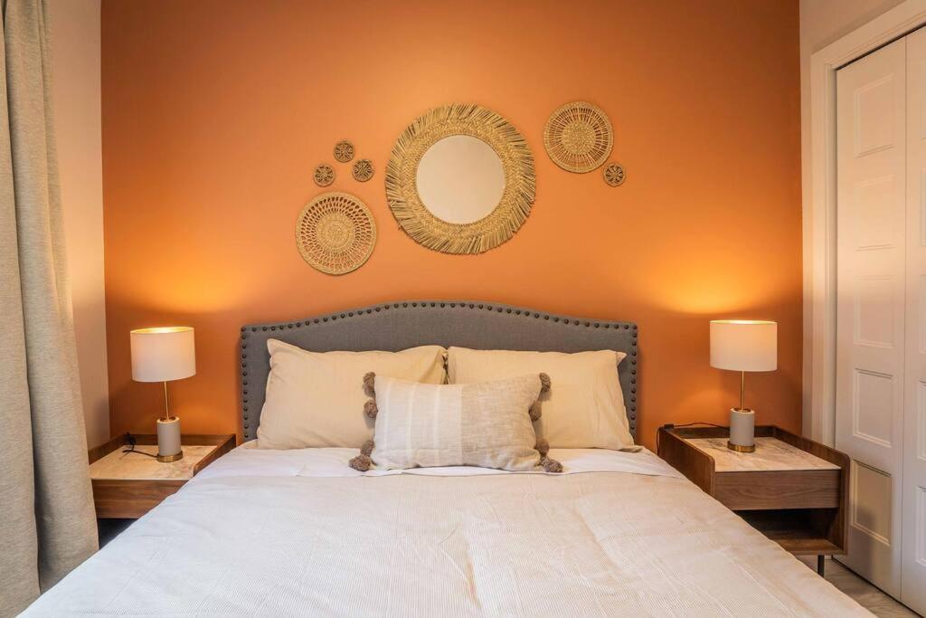Tropical Rainforest Retreat, 3BR Oasis and Free Parking