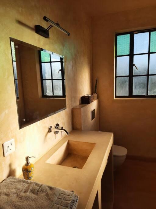 Kipepeo Villa Mt Longonot & Lake Naivasha views view 2