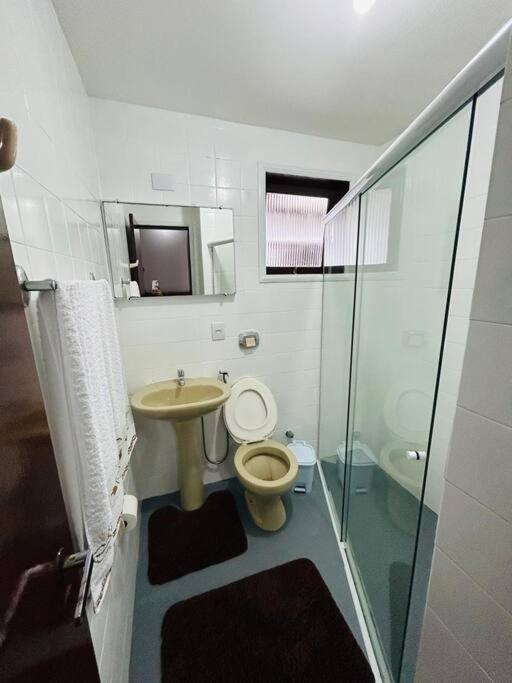 Casa pé na areia praia Garopaba