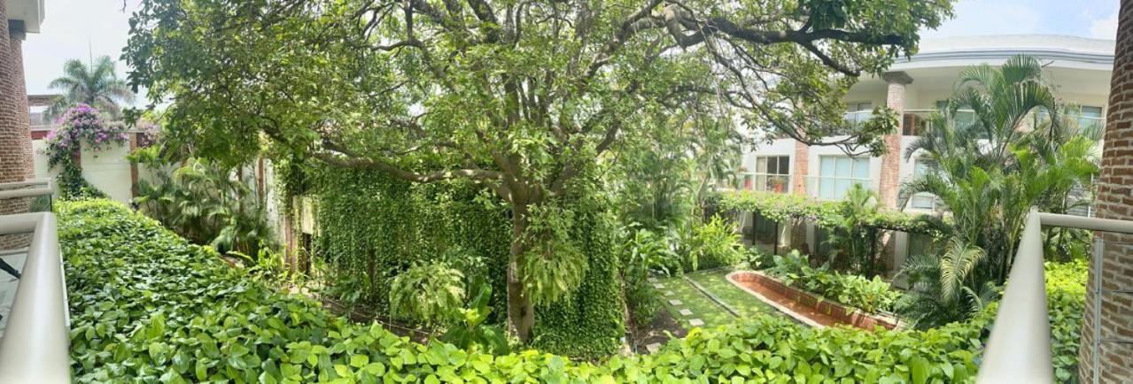 Modern Comfort - Spacious 2BR in Walled City