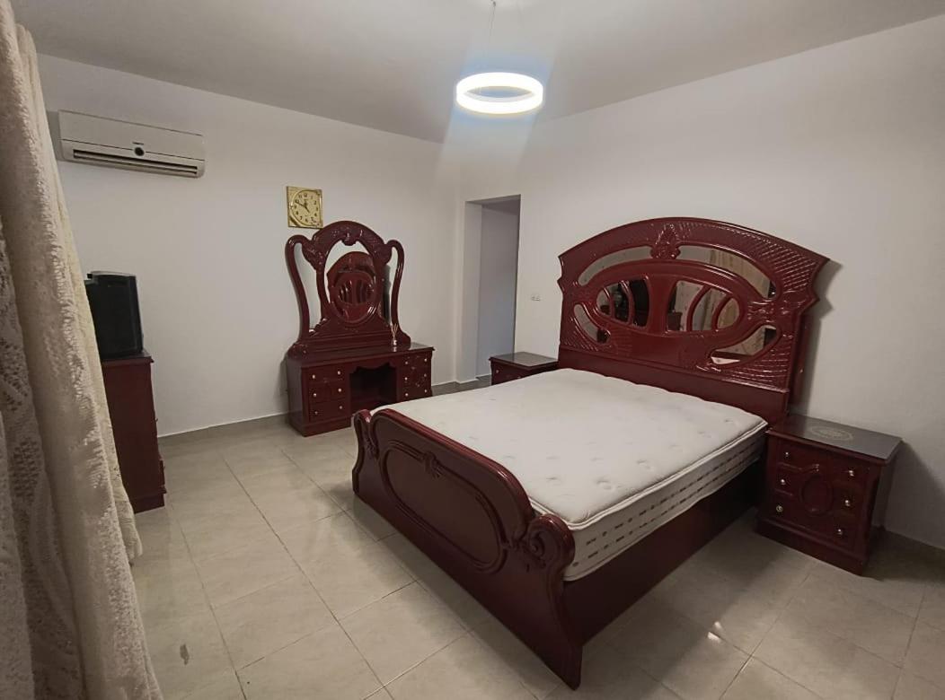 3 bedrooms apartment in Al Rehab city