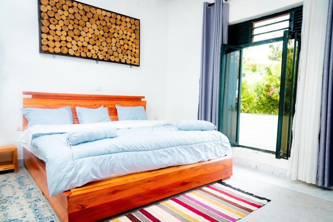 ESSPASSO Home Boutique view 2