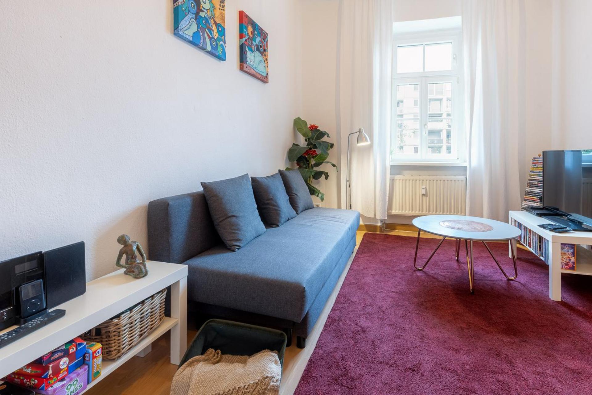 Sunny Citycenter Apartment - Graz Main Station