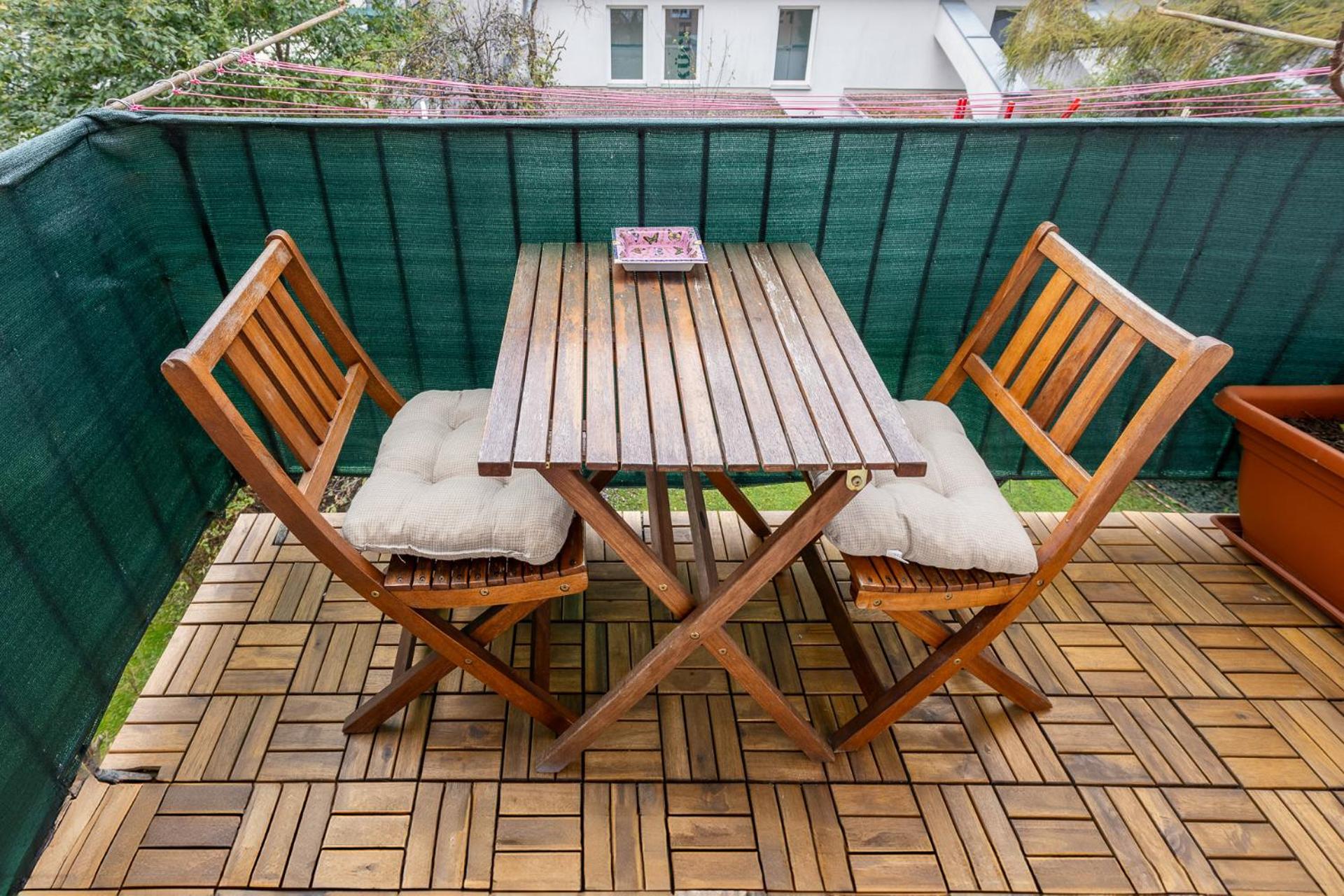 Sunny Citycenter Apartment - Graz Main Station