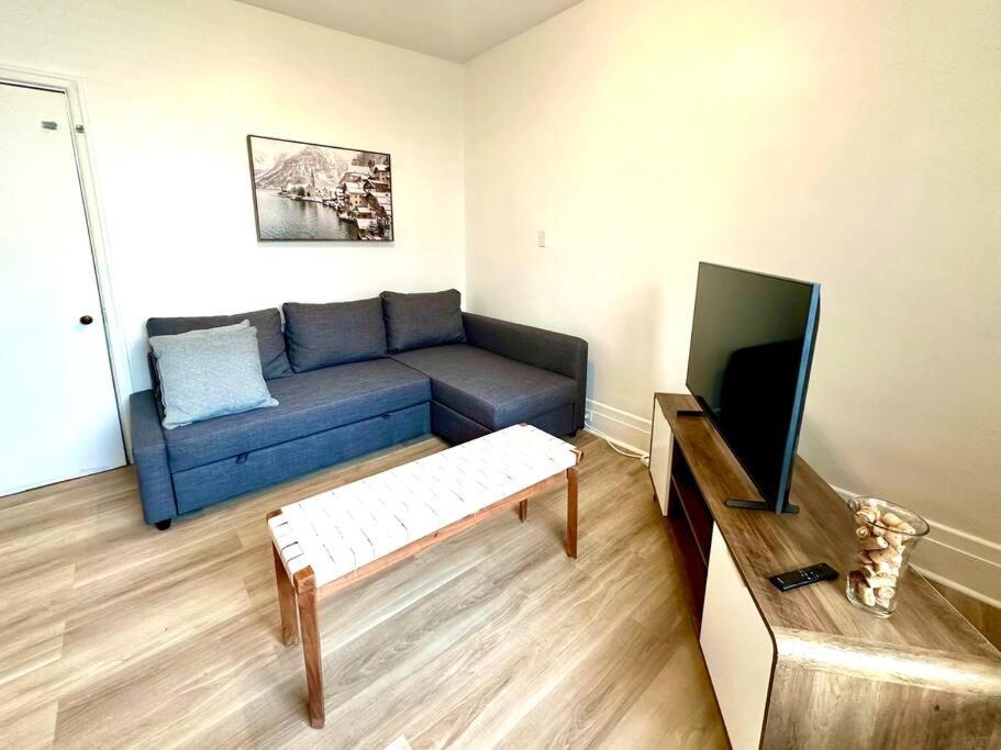 3-Bedroom Apt - Low monthly rate - Le Plateau