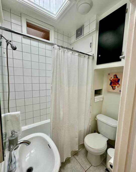 3-Bedroom Apt - Low monthly rate - Le Plateau