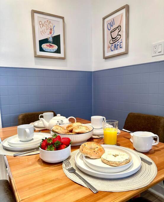 3-Bedroom Apt - Low monthly rate - Le Plateau