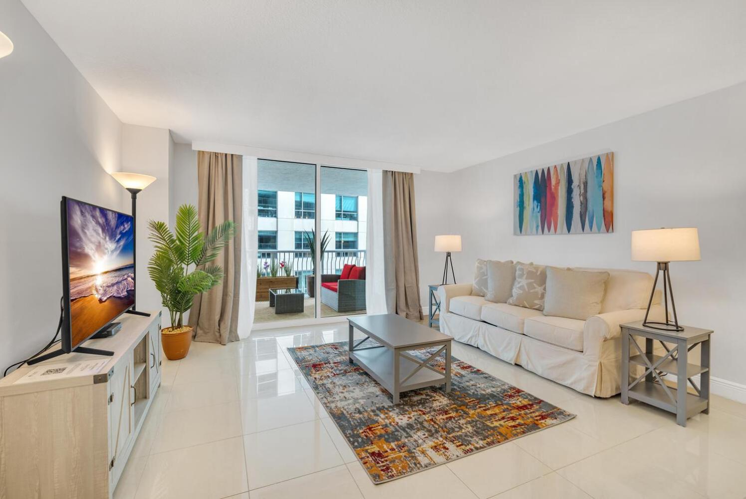 myClub at Brickell Bay