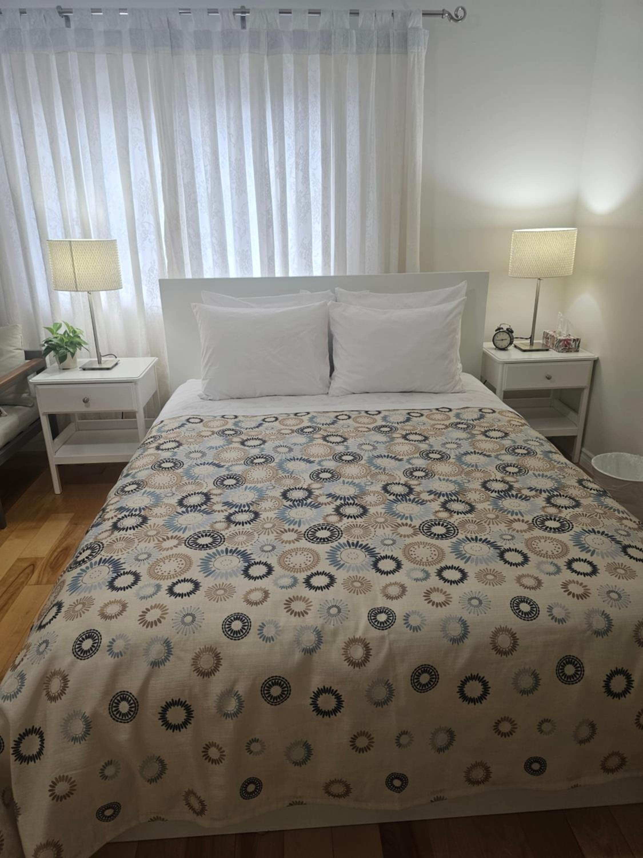 3-Bed 3-Bath Cozy Vacation House in Ajax, Greater Toronto Area, ON, Canada