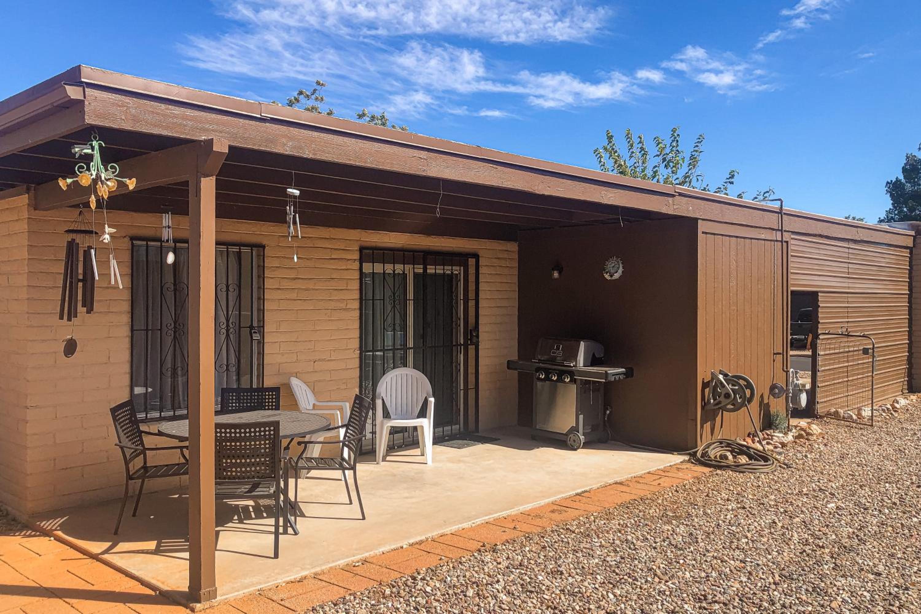 Mtn-View Home with Large Yard and BBQ in Sierra Vista!