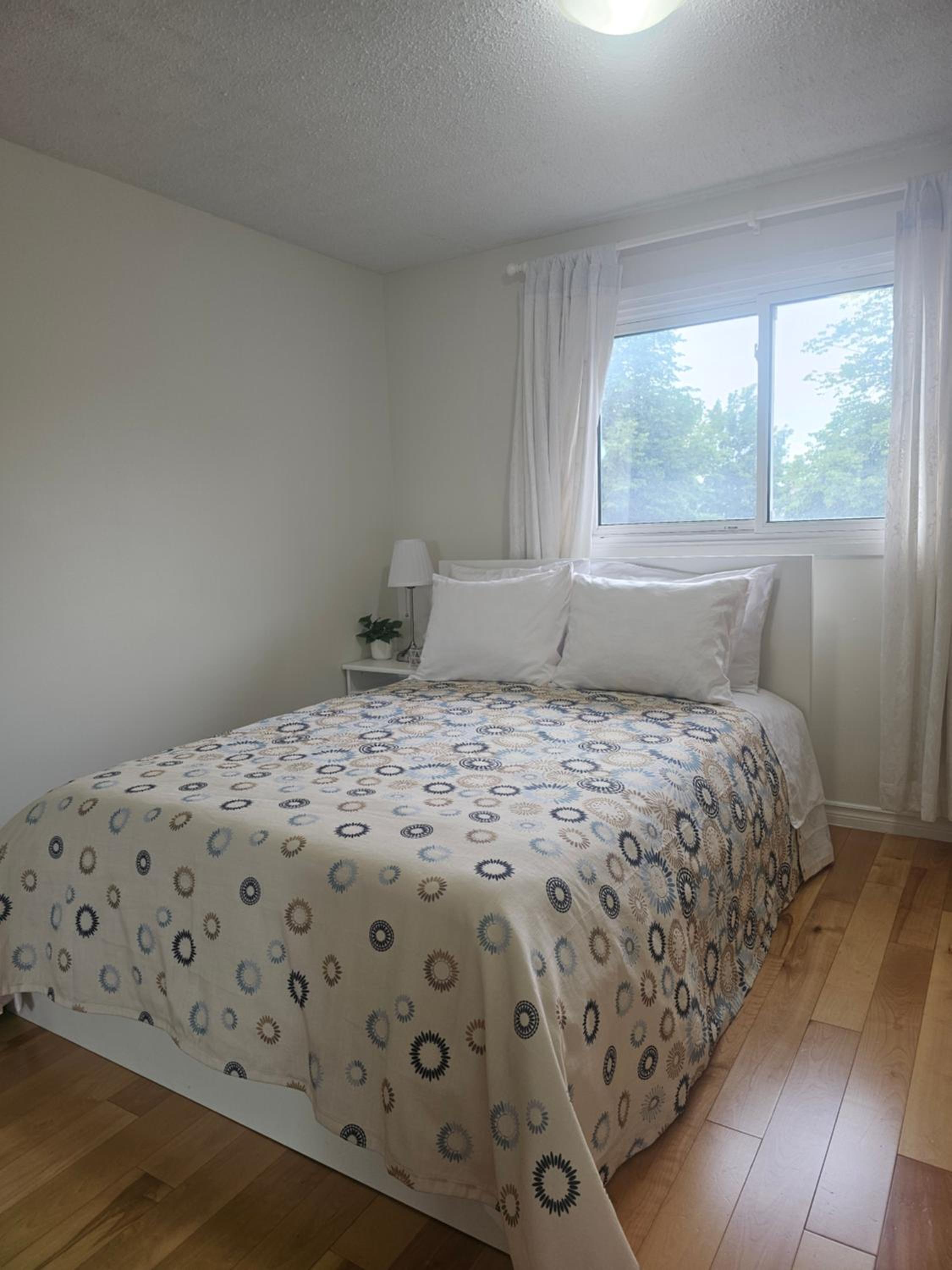 3-Bed 3-Bath Cozy Vacation House in Ajax, Greater Toronto Area, ON, Canada