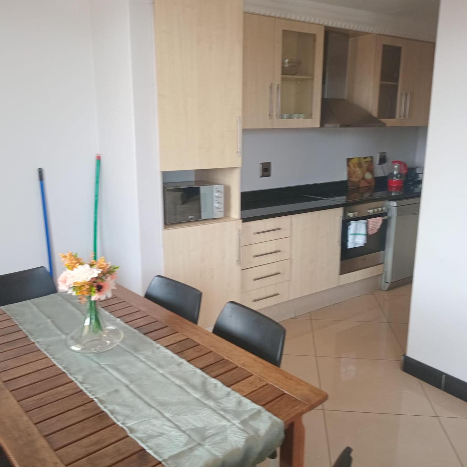 Spacious Seaview 1 Bedroom Apt view 5