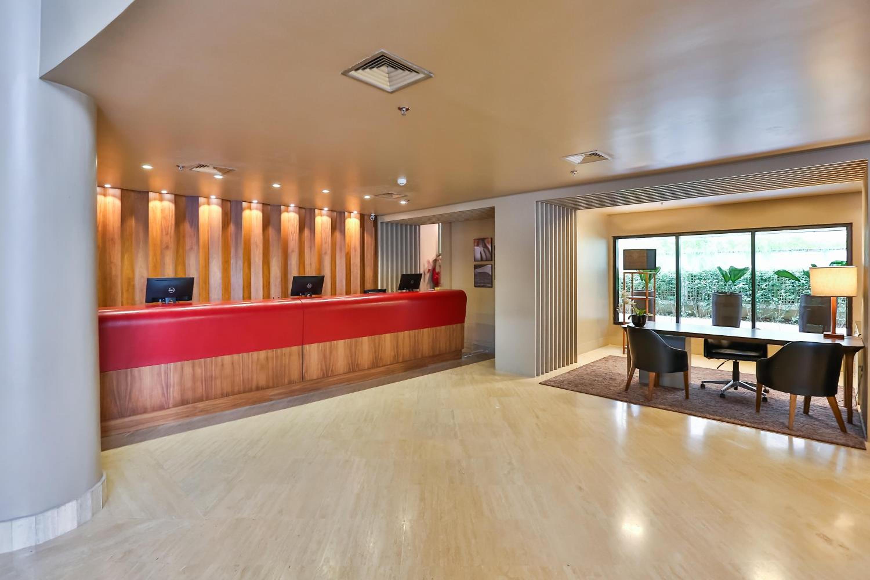 Super Comfort Flats lll - WTC - com Estacionamento
