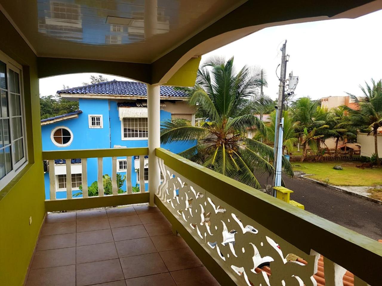 Silveras Beach House