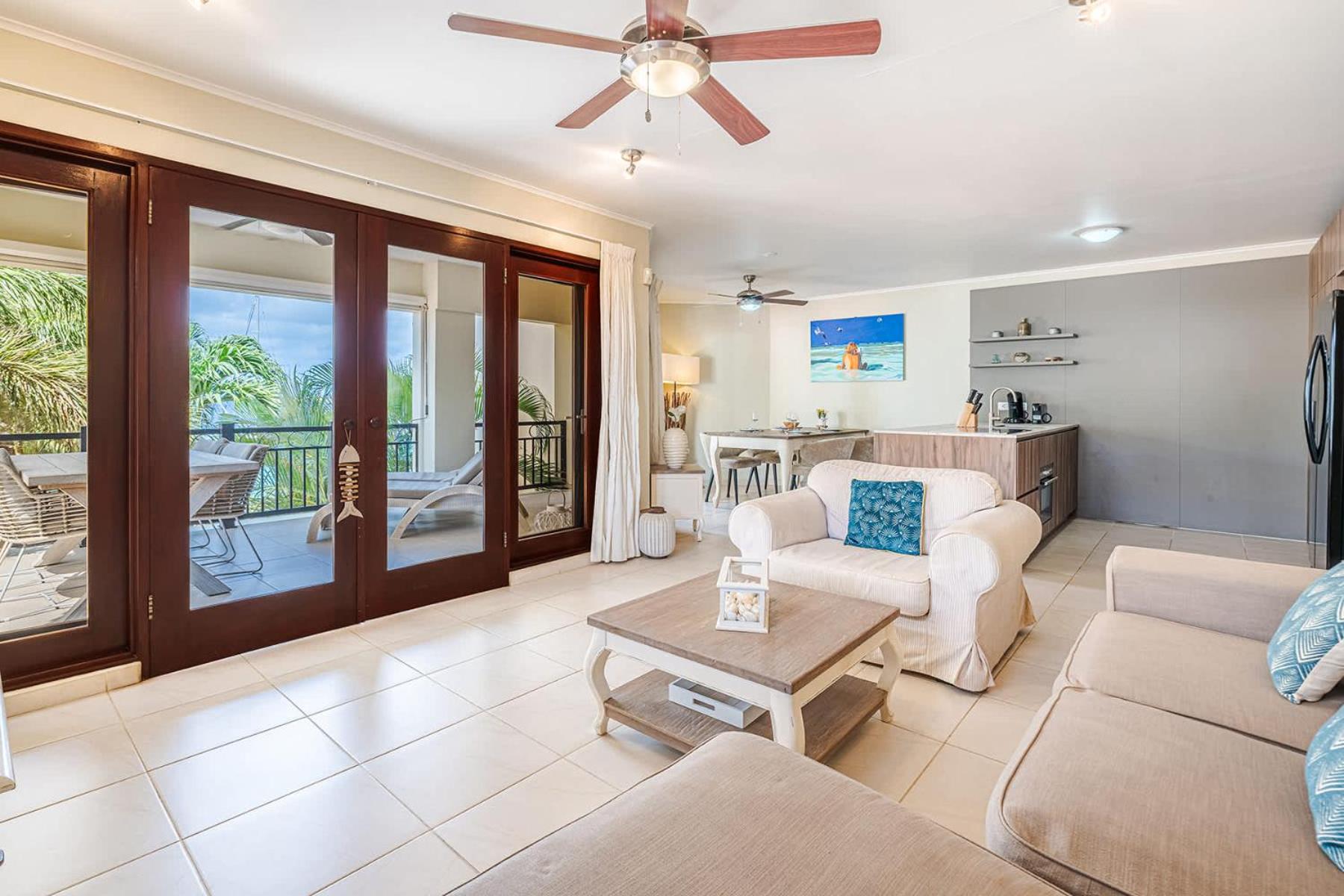 Elegancia Ocean View with Cooling Pool