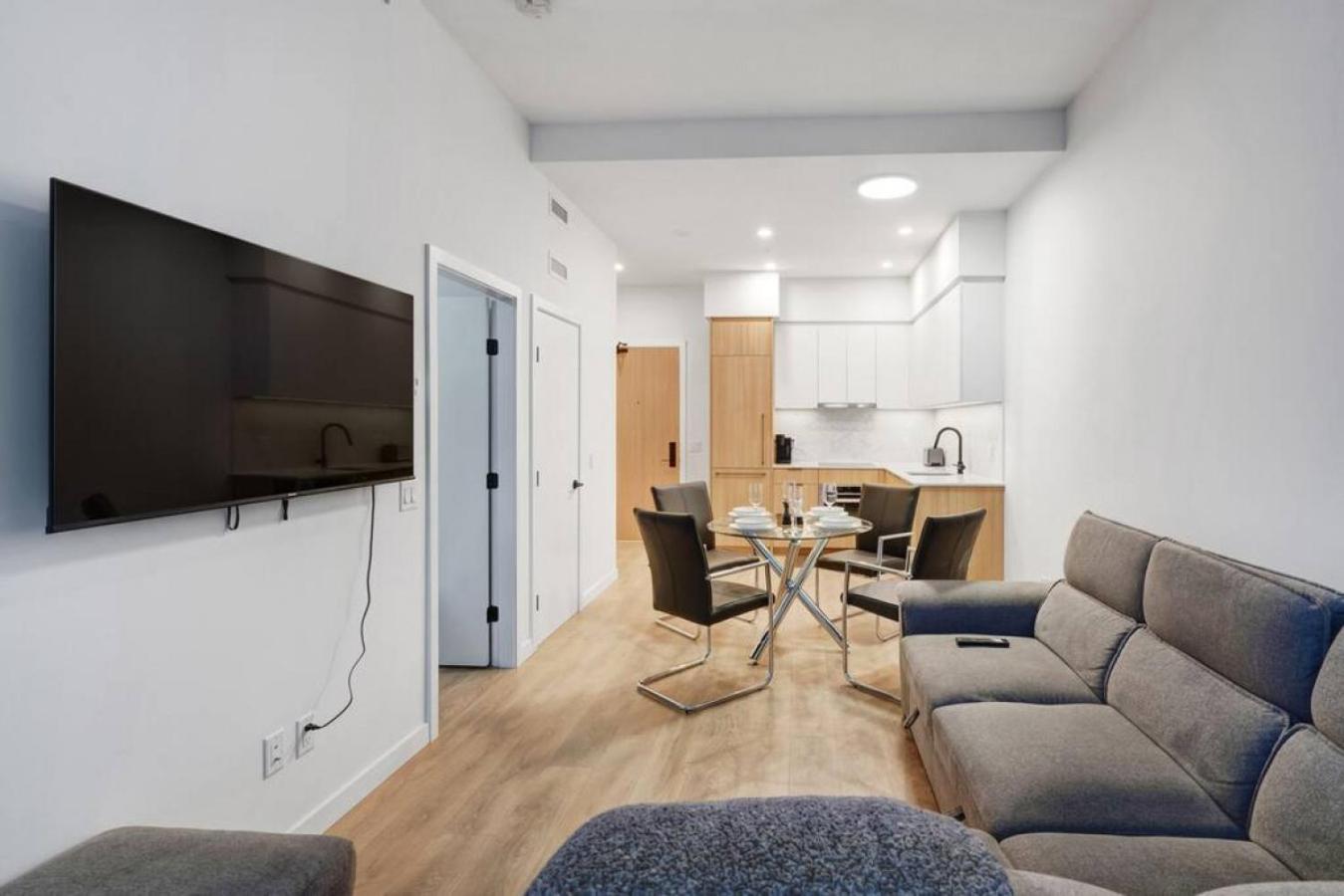 Ideal Surrey Condo with Best Views