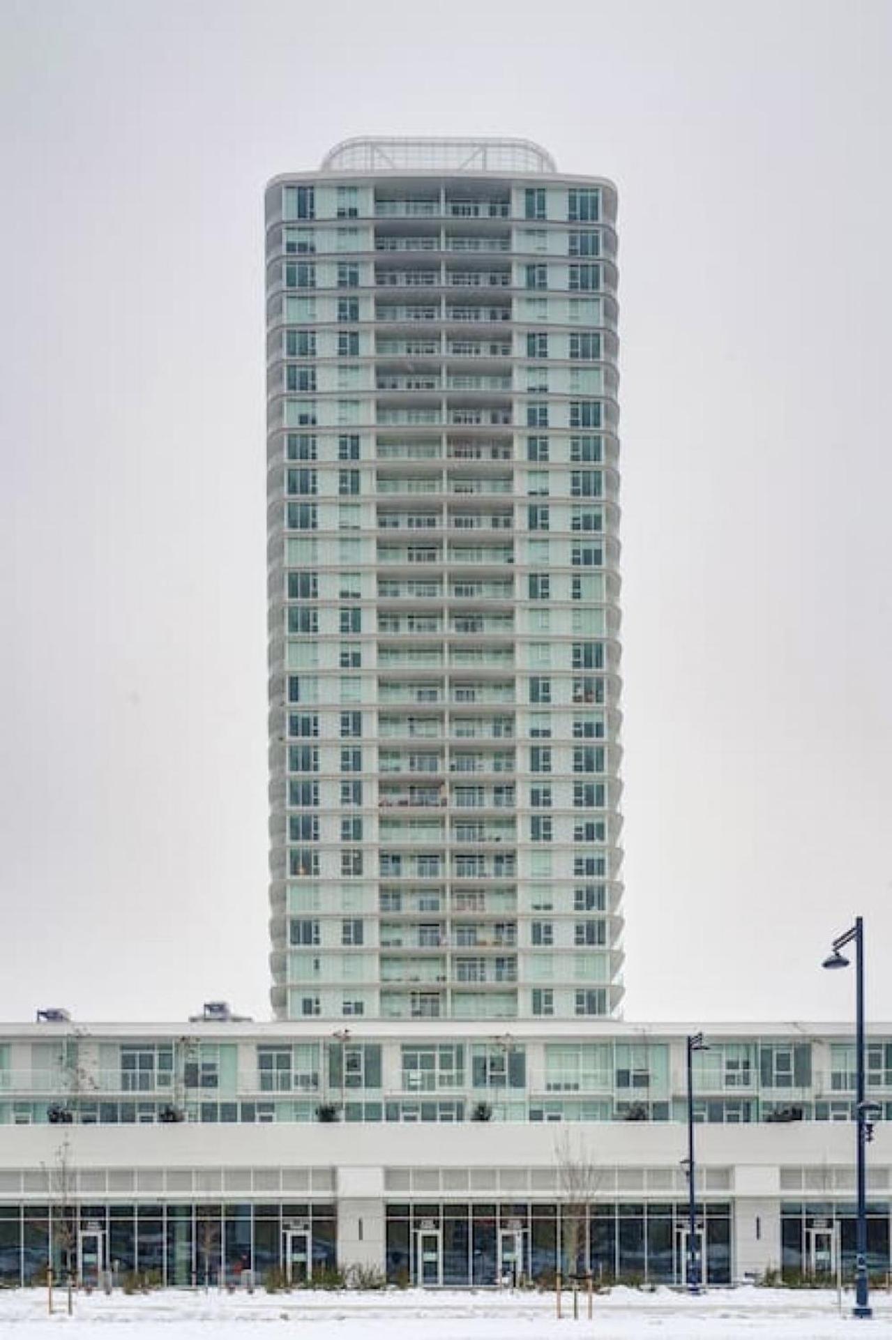 Ideal Surrey Condo with Best Views