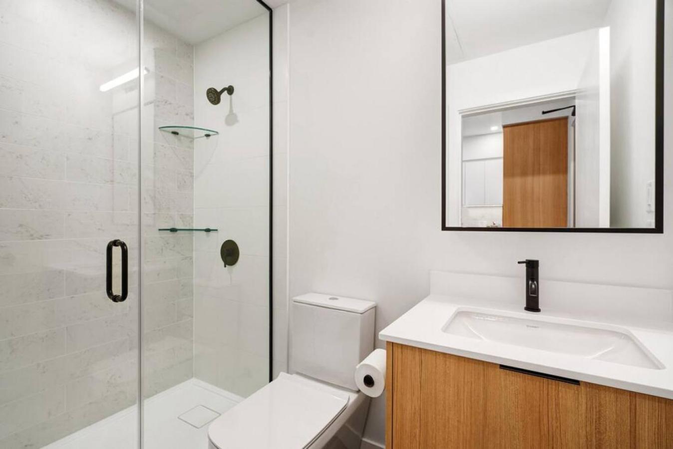 Ideal Surrey Condo with Best Views