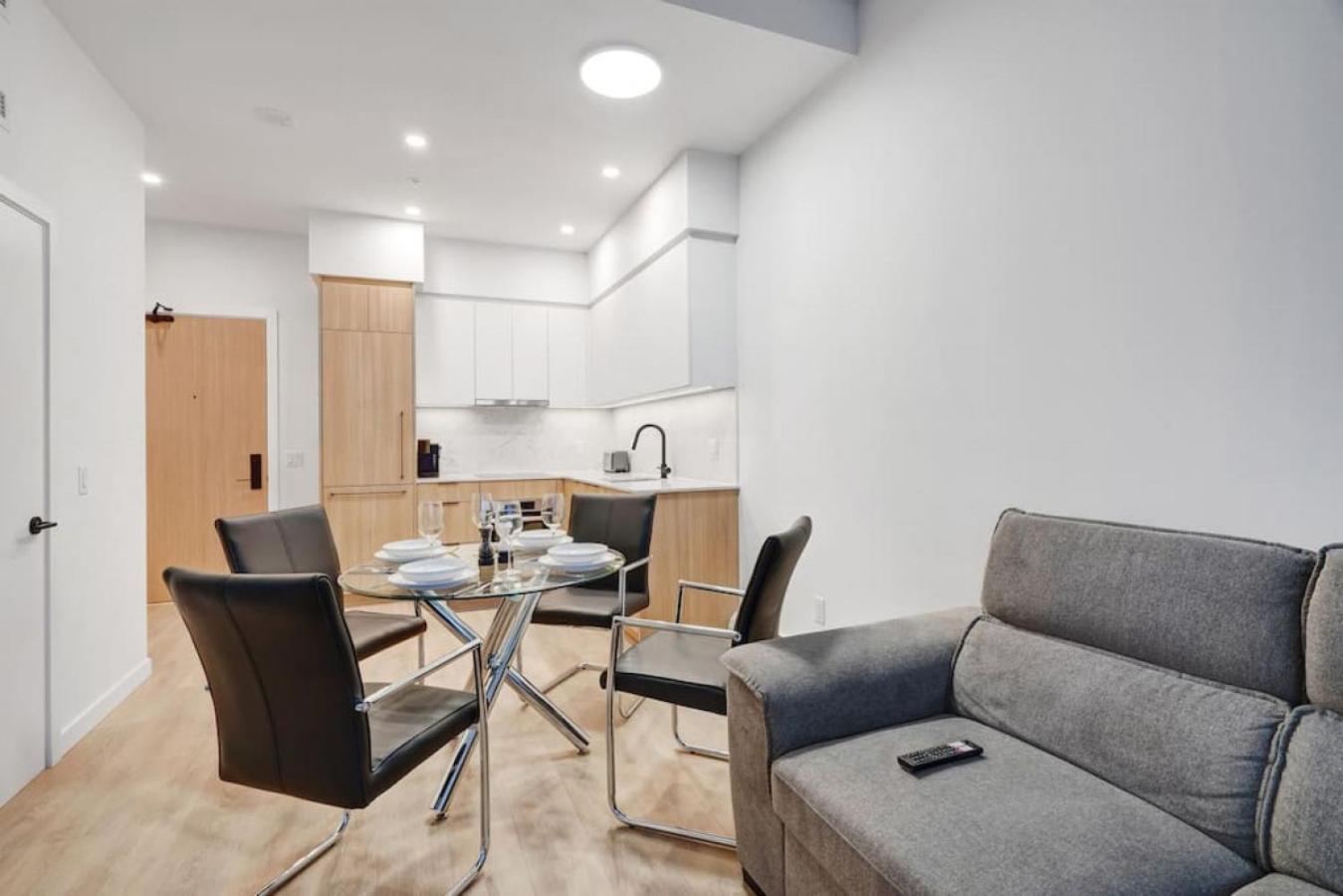 Ideal Surrey Condo with Best Views