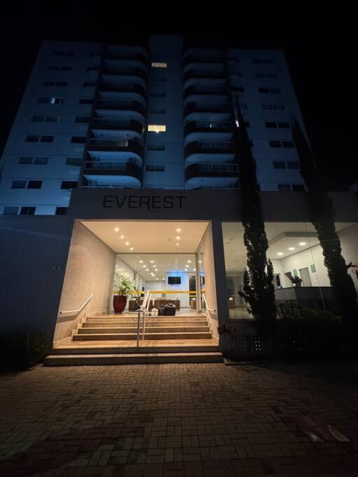 Hotel Flat centro de caldas novas super novo - Image 1