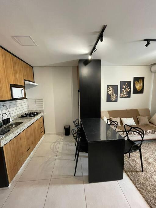 Apartamento lindo e completo em Caldas Novas viva essa experiência!