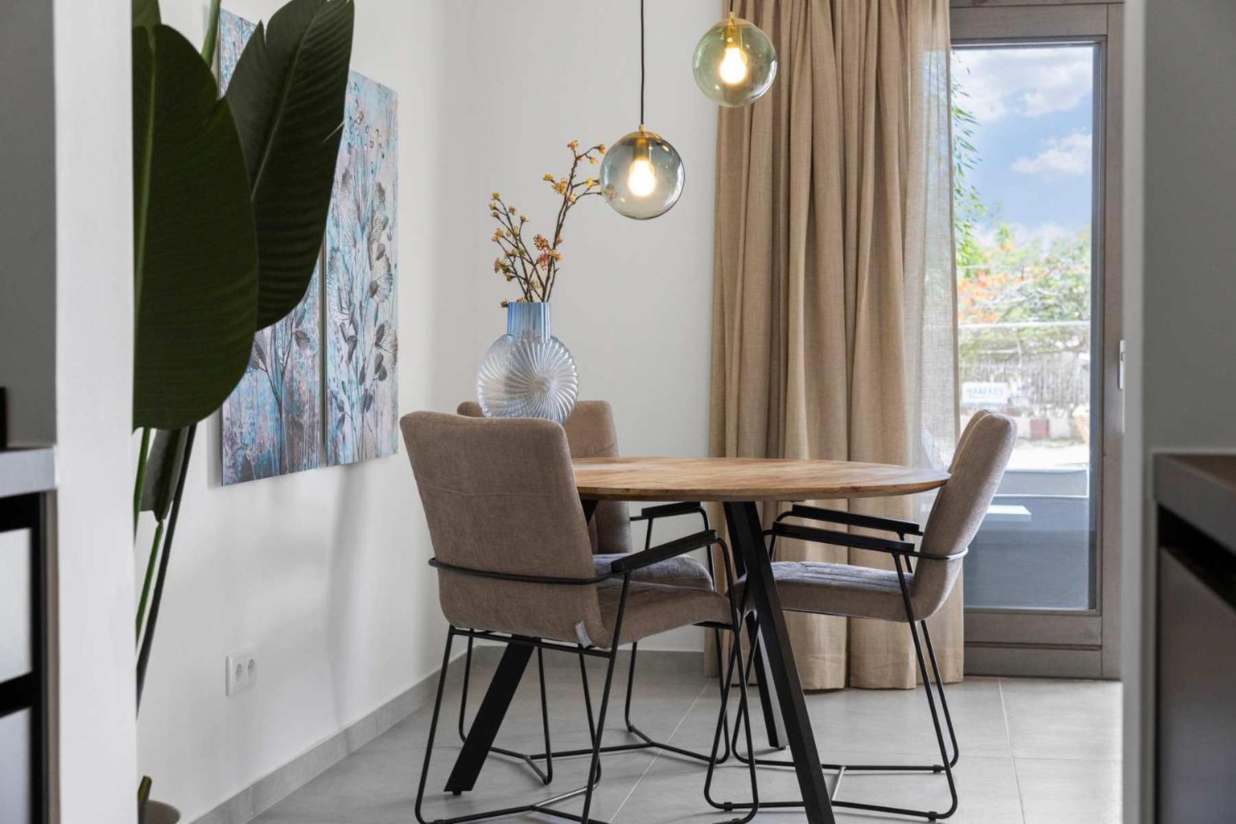 Bonaire Beach Apartment 1 with communal pool and diving facilities