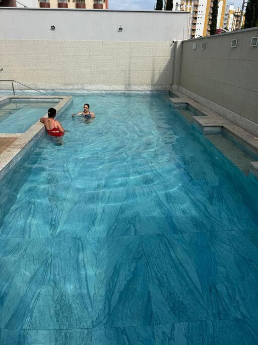 Apartamento lindo e completo em Caldas Novas viva essa experiência!