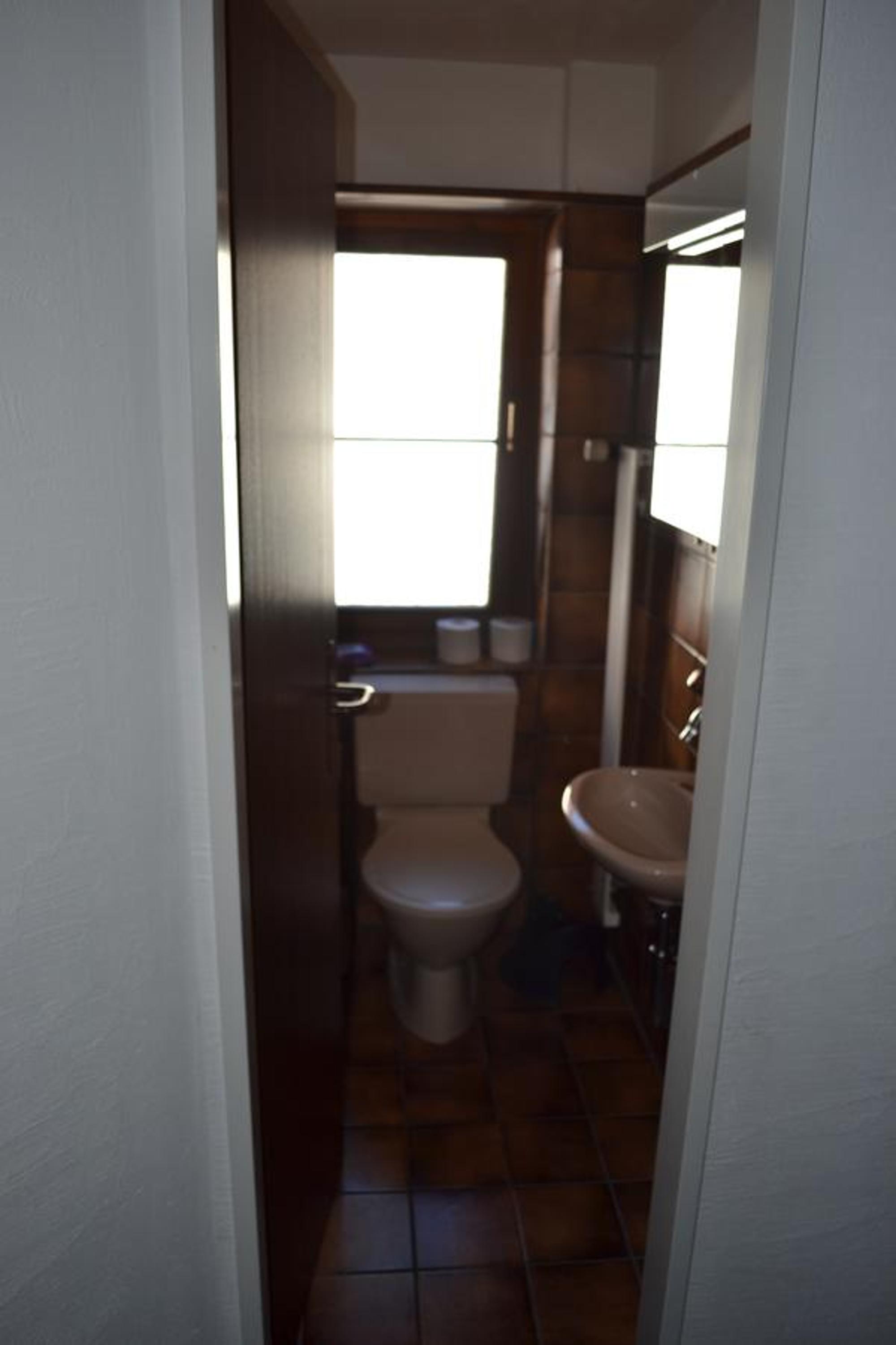 Photo 51