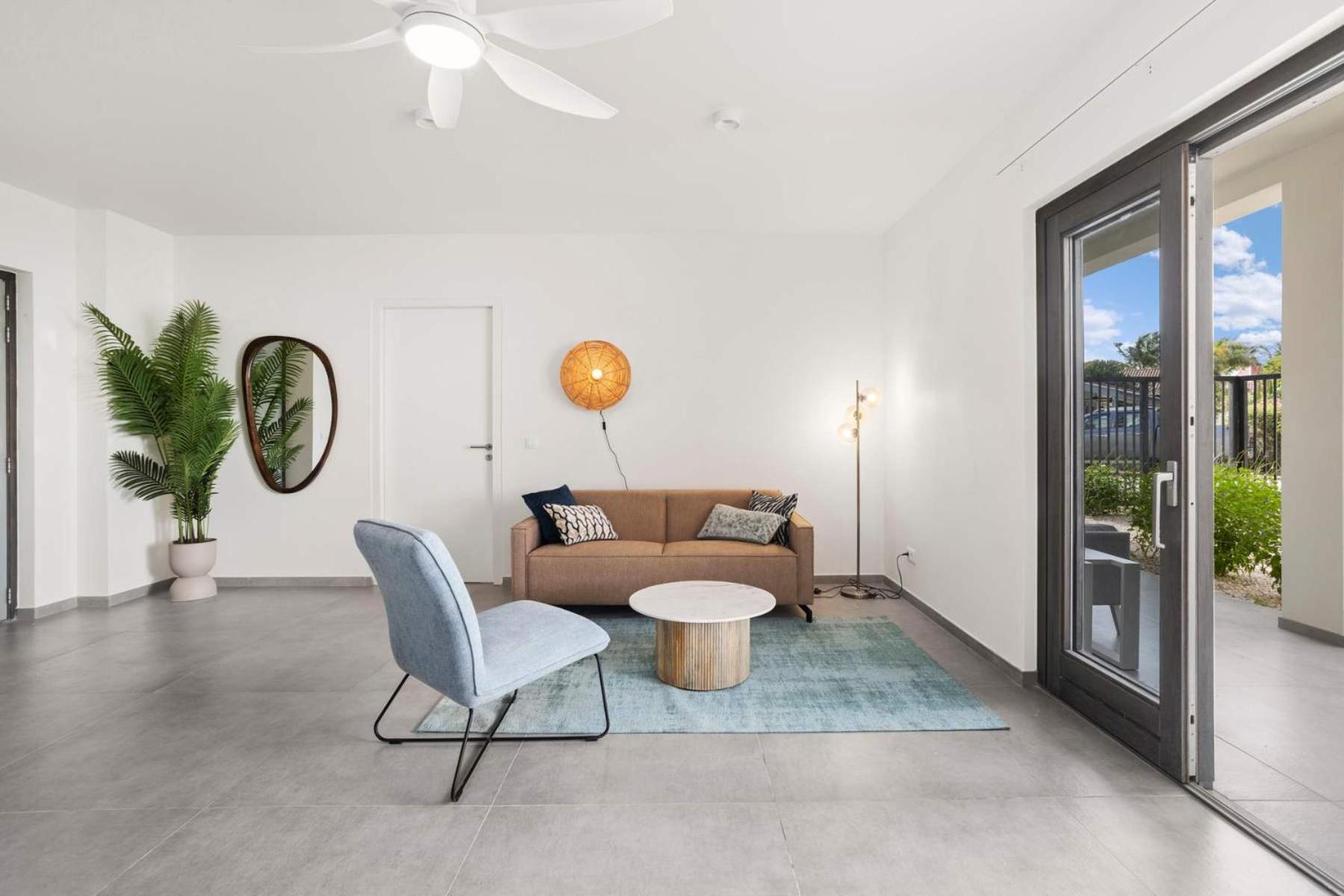 Bonaire Beach Apartment 2 with communal pool and diving facilities