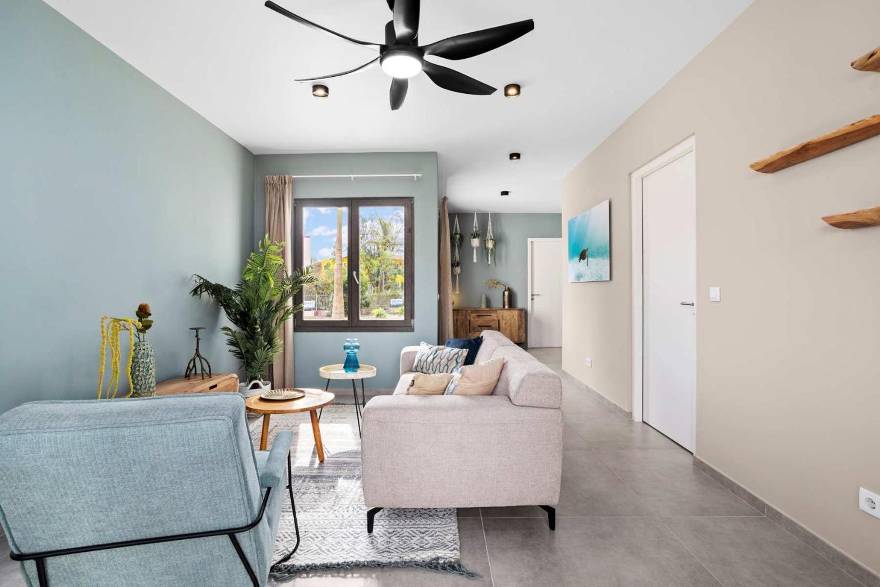 Bonaire Beach Apartment 4 with communal pool and diving facilities