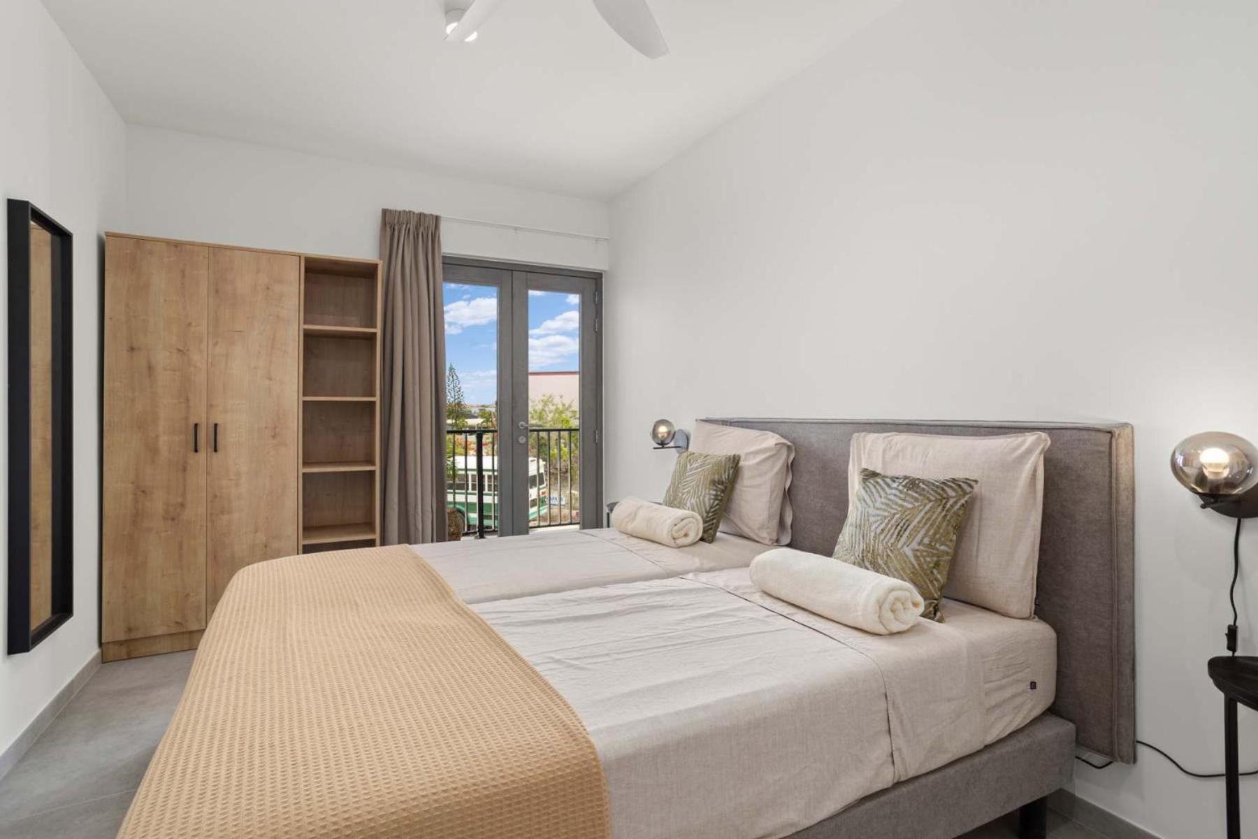 Bonaire Beach Apartment 5 with shared pool and diving facilities