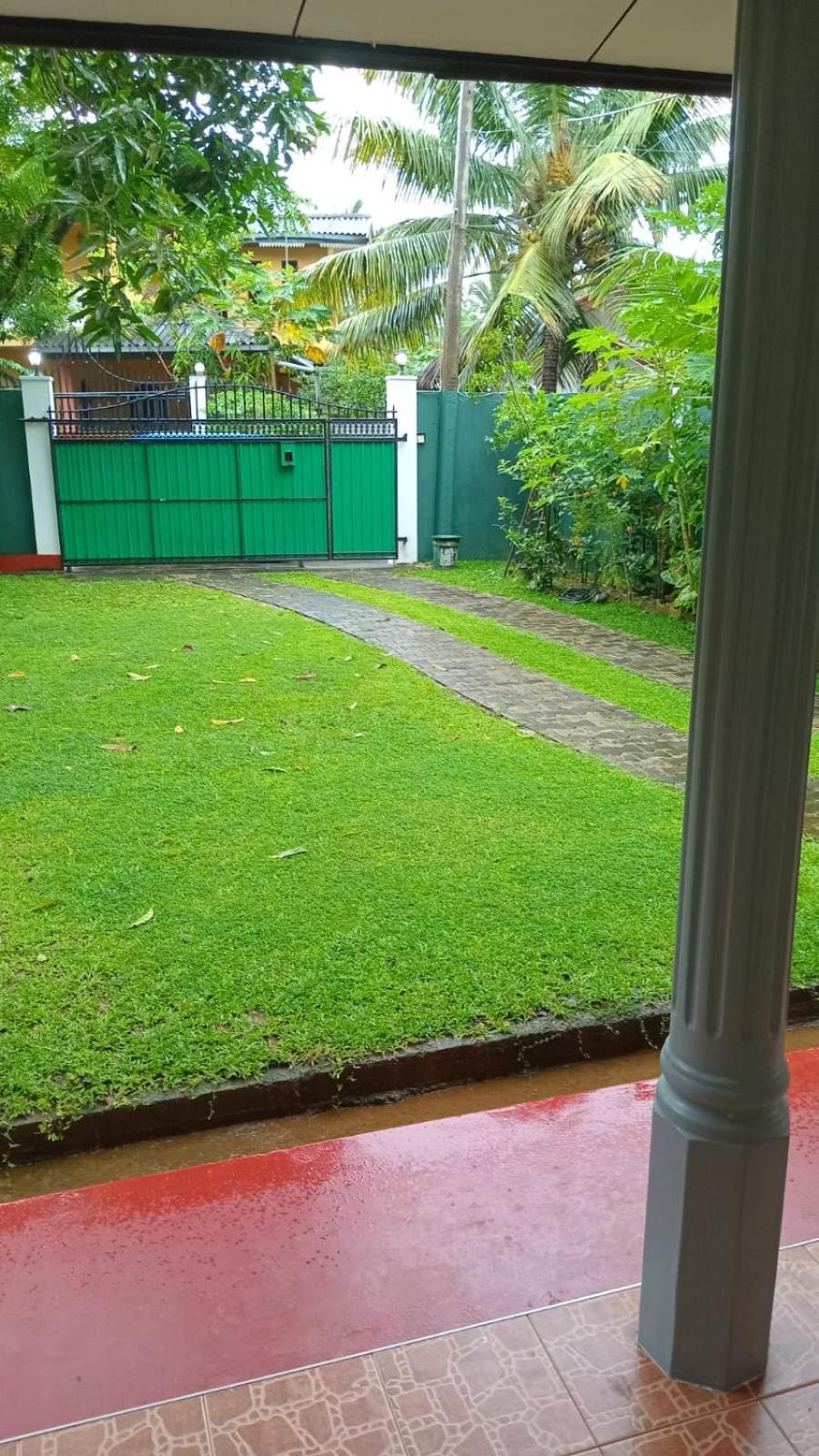 Holiday house with garden