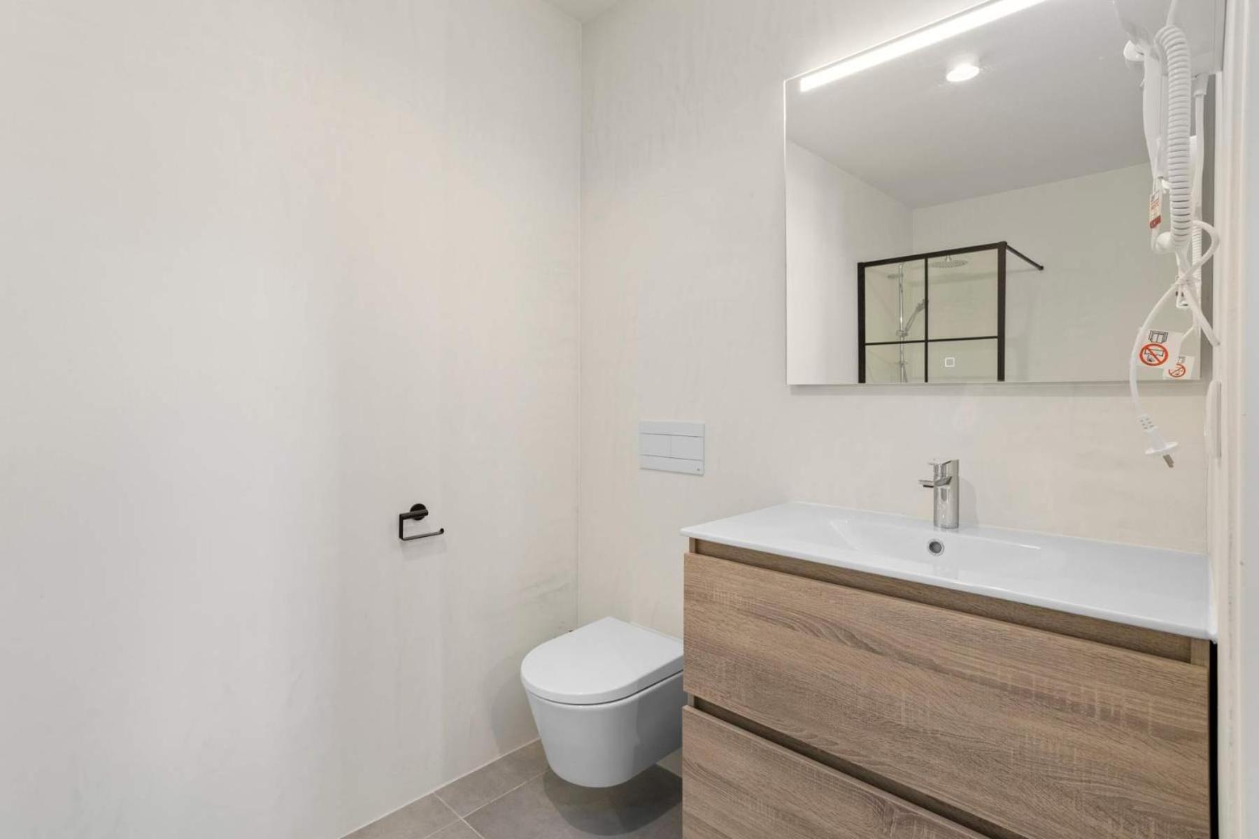 Bonaire Beach Apartment 8 with communal pool and diving facilities