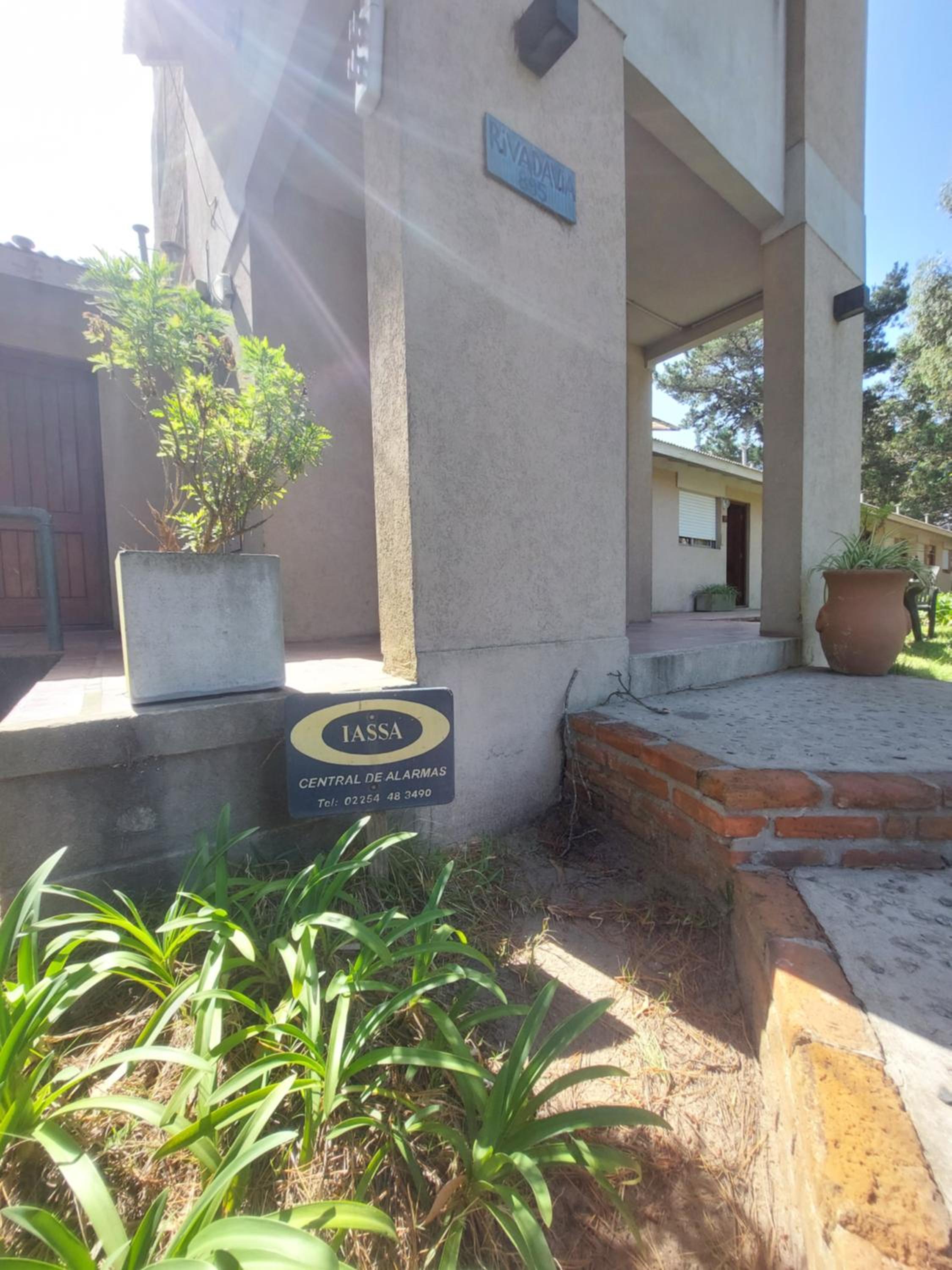 Monserrat Bungalows Con pileta y parrilla