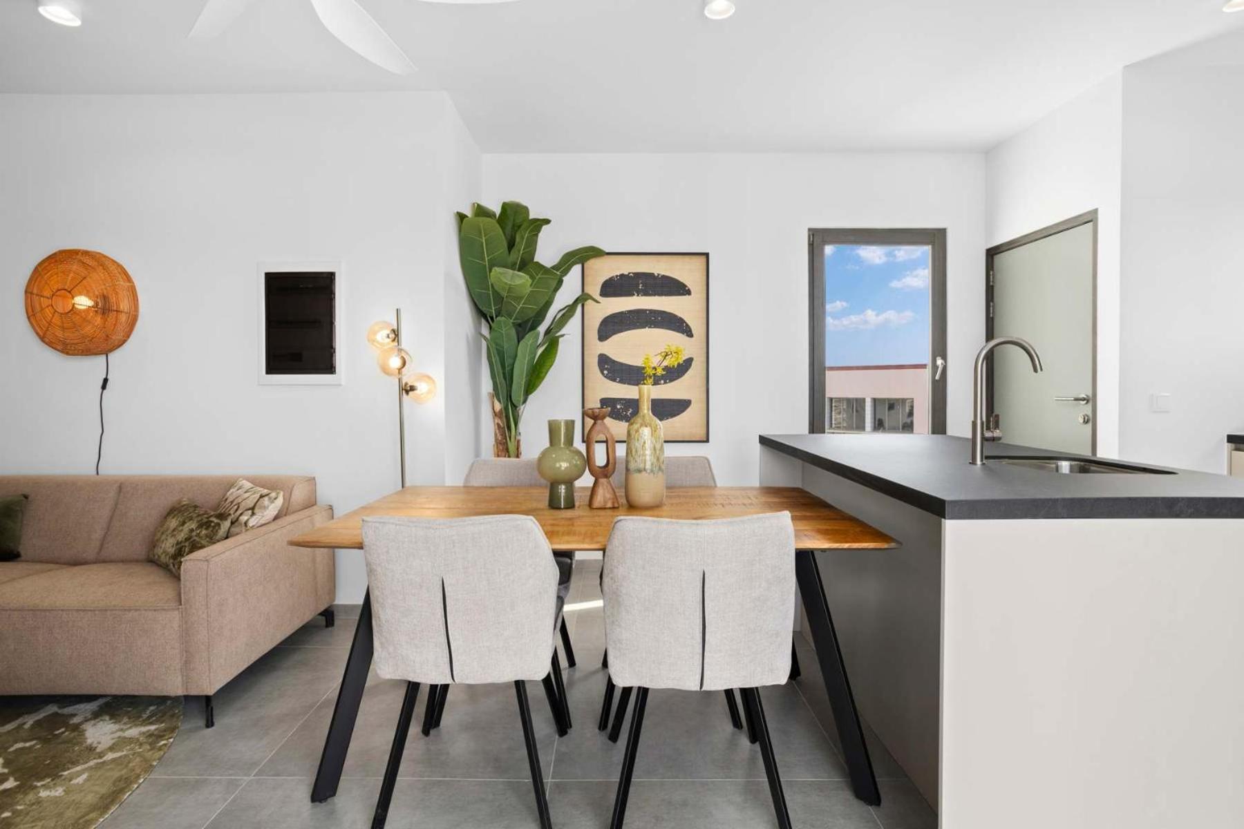 Bonaire Beach Apartment 9 with communal pool and diving facilities