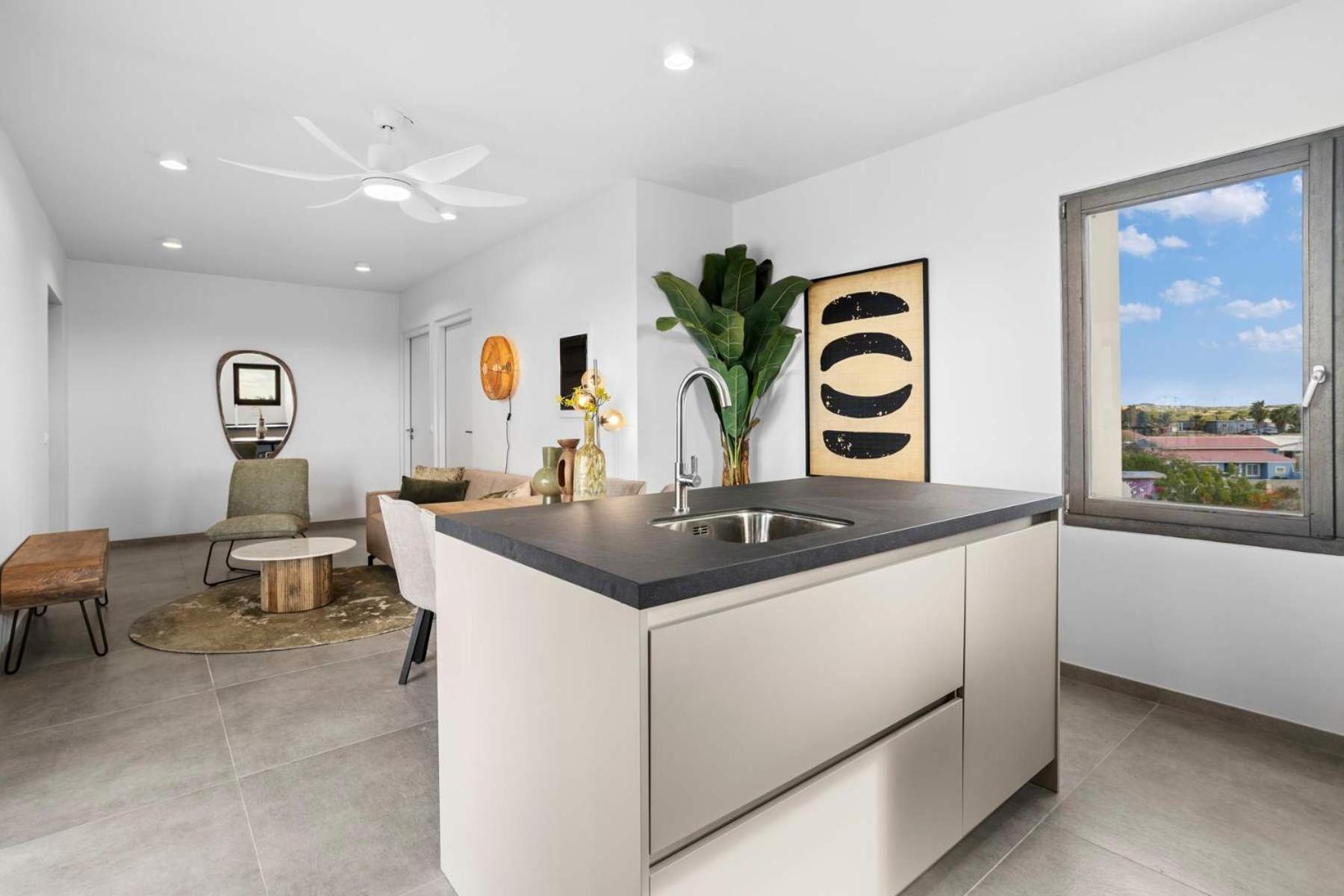 Bonaire Beach Apartment 9 with communal pool and diving facilities