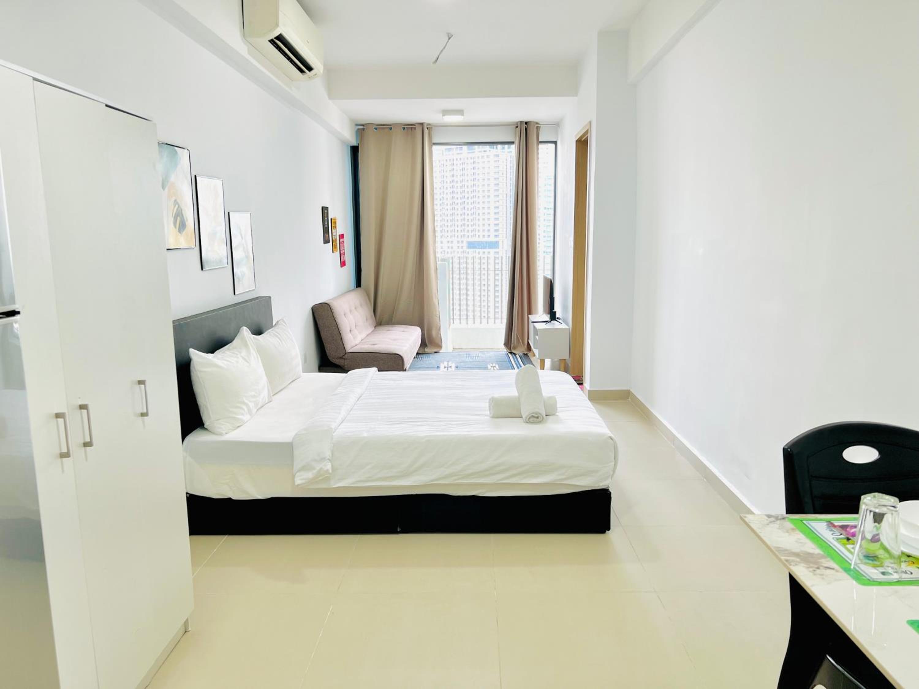 Hotel Colony Infinitum